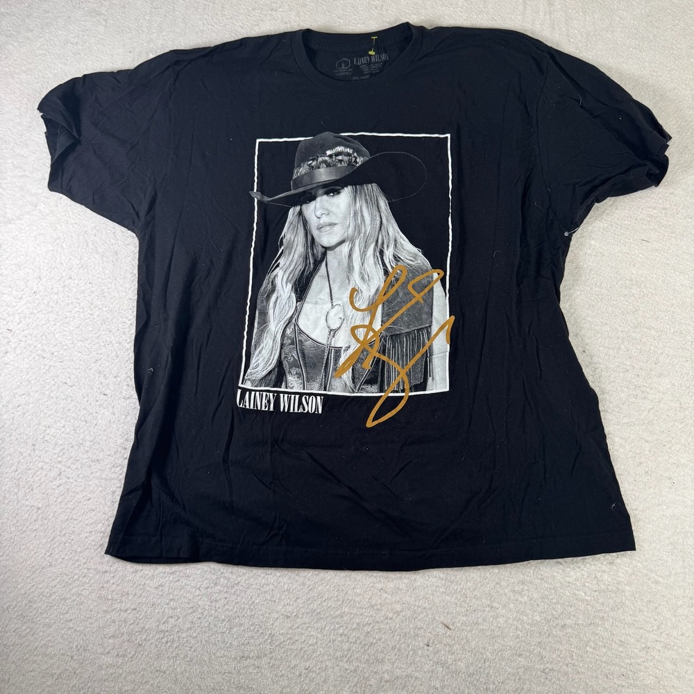Lainey Wilson Graphic T-Shirt Unisex 2XL Black Excellent Signature Print Merch